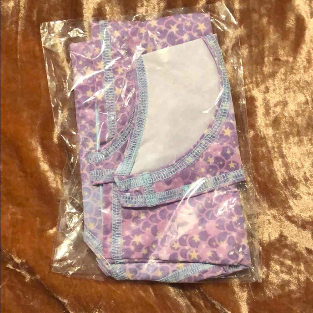 Teeki mermaid tank